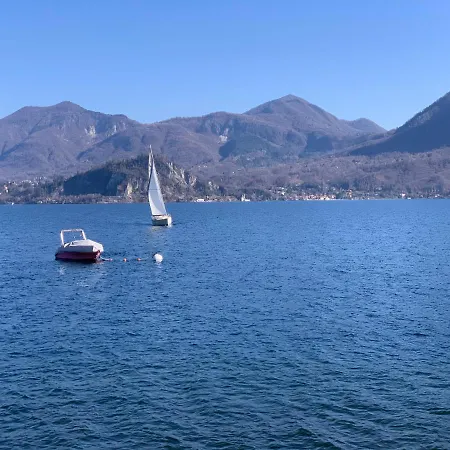 Italian Charm Daire Ghiffa